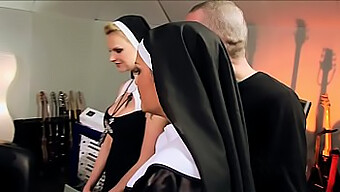 Perverted orgy with seduced catholic nuns - Vatican hardcore