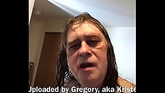 Oglądaj Gregory Lewisa W Filmie Hello Na Xvideos Z Fletem I Głośnikiem.