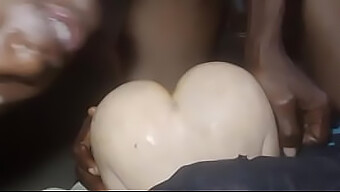 Instruindo Sexo Anal Intenso Entre Duas Mulheres