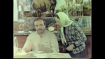 فيلم كاظم كارتال الكلاسيكي لعام 1979 الذي يضم زيرين إيجيل وسيفادا أوروسبوم بينيم