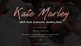 Intimidad Intensa Entre Una Pareja Con Auto-Placer Compartido - Con Kate Marley