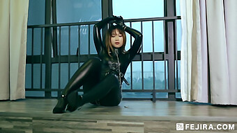 Enjoy The Captivity Of A Girl In A Latex Catsuit