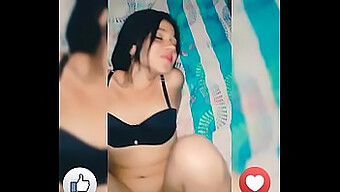 Cómo se mantenía oculto en Facebook el encuentro secreto de una joven latina amateur con una gran polla