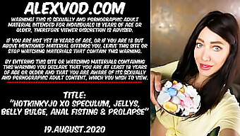 Xo Speculum: Extreme Insertions Of Toys And Anal Fisting