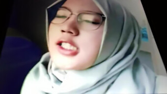 Lelaki Muslim Memuaskan Wanita Jalang