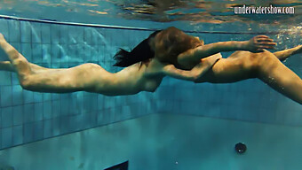 Beautiful And Hot Teenage Girls In Erotic Underwater Softcore