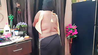 Sexy Indian Housewife Reveals Her Lingerie Collection In Part 25